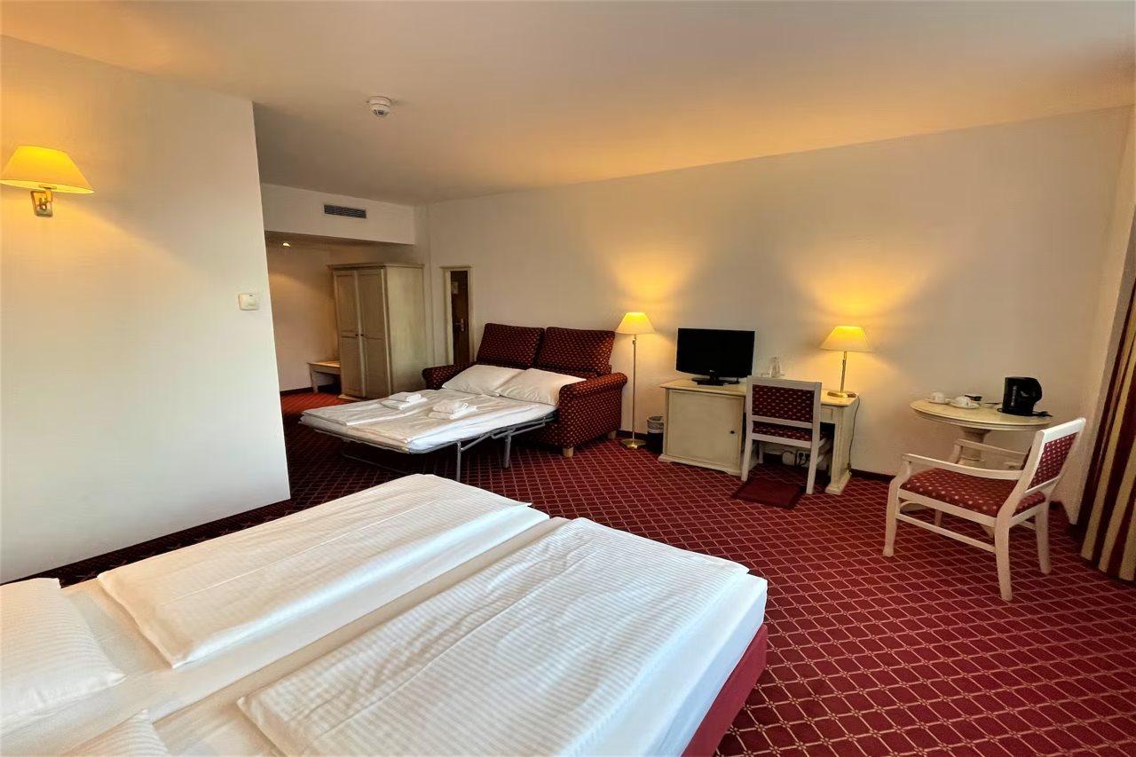 Hotel Chateau Kurfuerstendamm Берлин Екстериор снимка