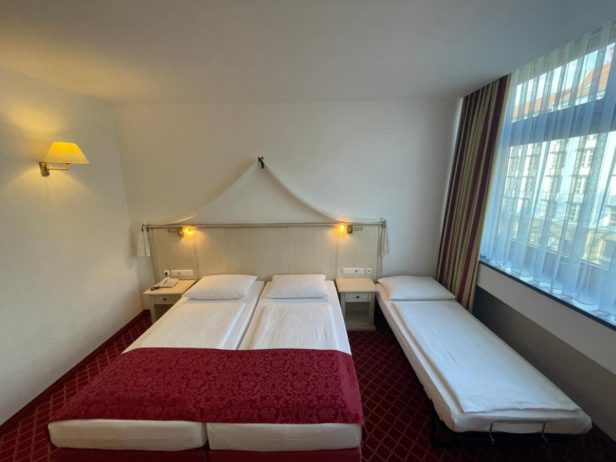 Hotel Chateau Kurfuerstendamm Берлин Екстериор снимка